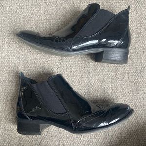 Paul Green Patent Leather Oxford Booties